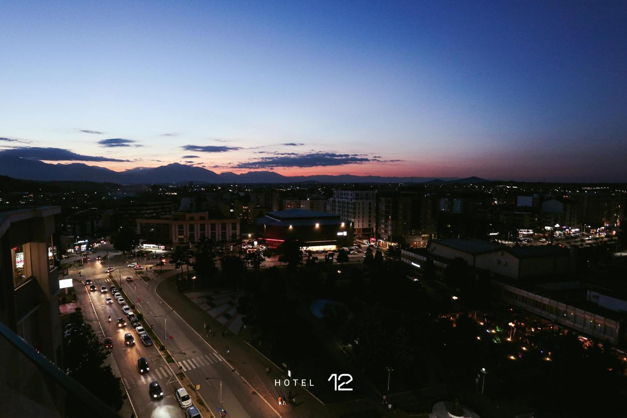 Hotel 12 Gjakova Экстерьер фото